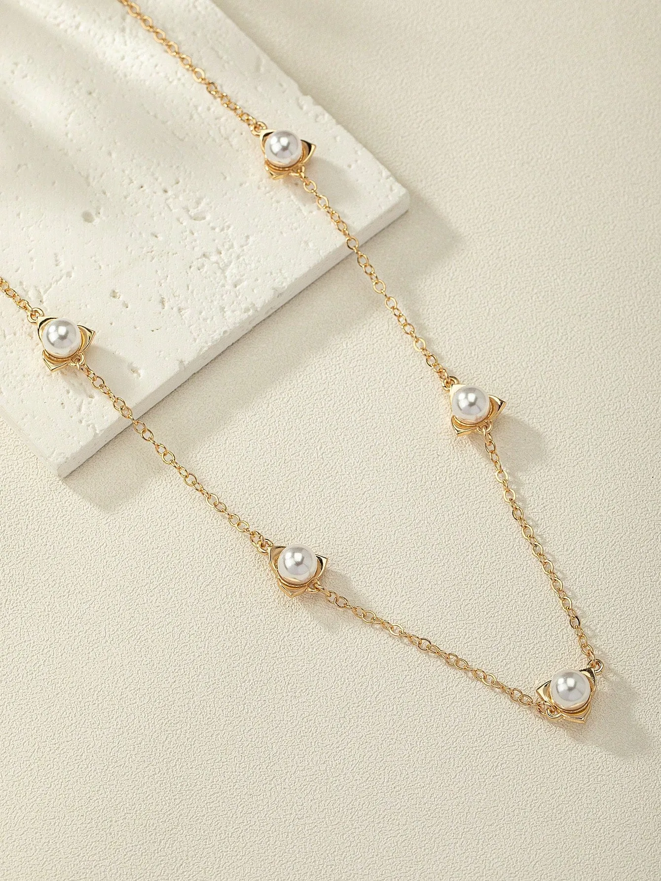 1pc Fashionable Faux Pearl Decor Chain Necklace For Women For Daily Decoration