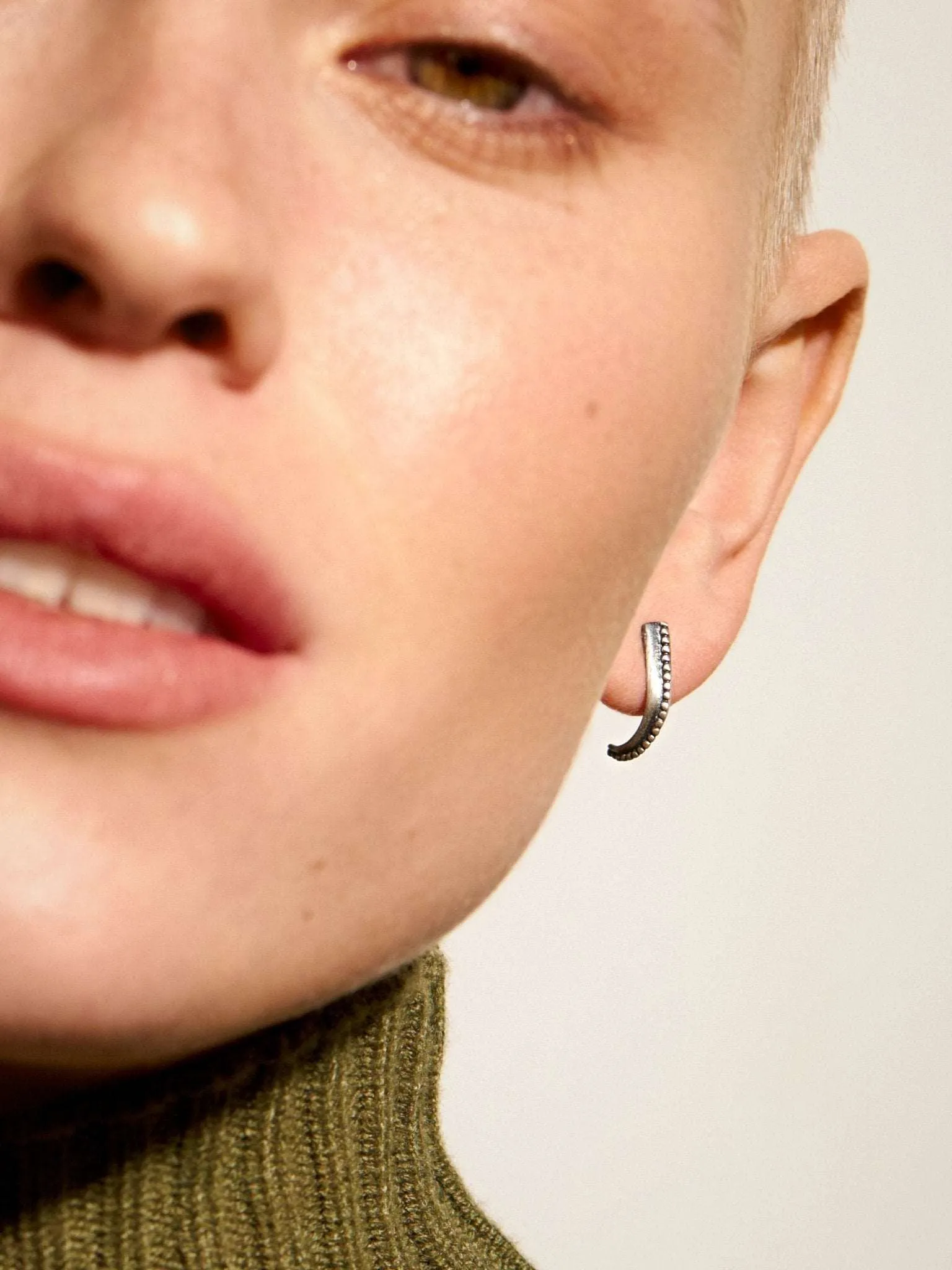 Glenda Stud Earrings