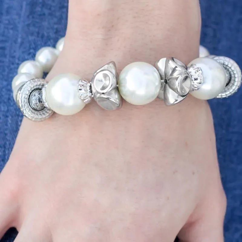 Gondola Ride White Stretchy Bracelet