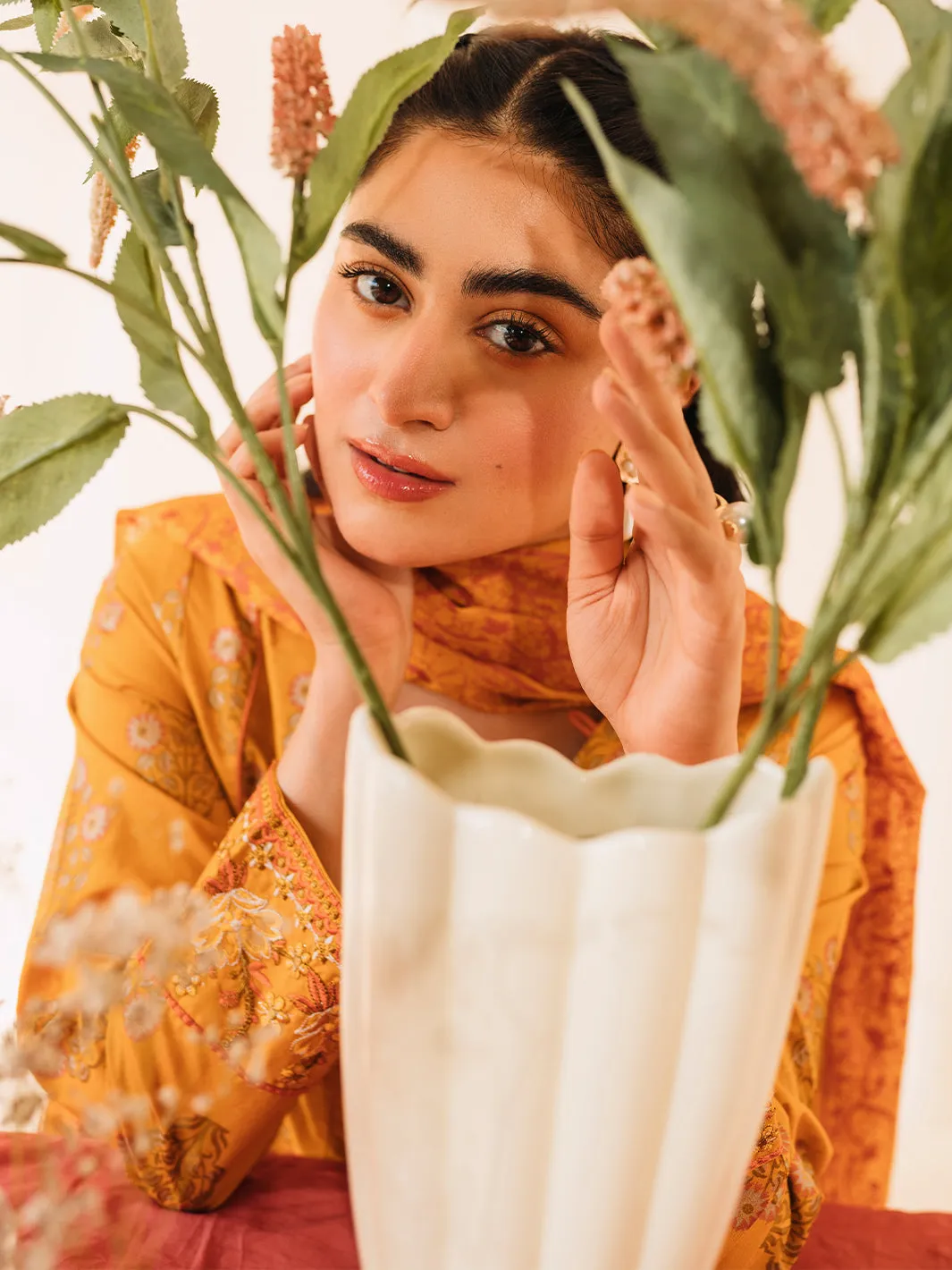 Mina Javed - Haya