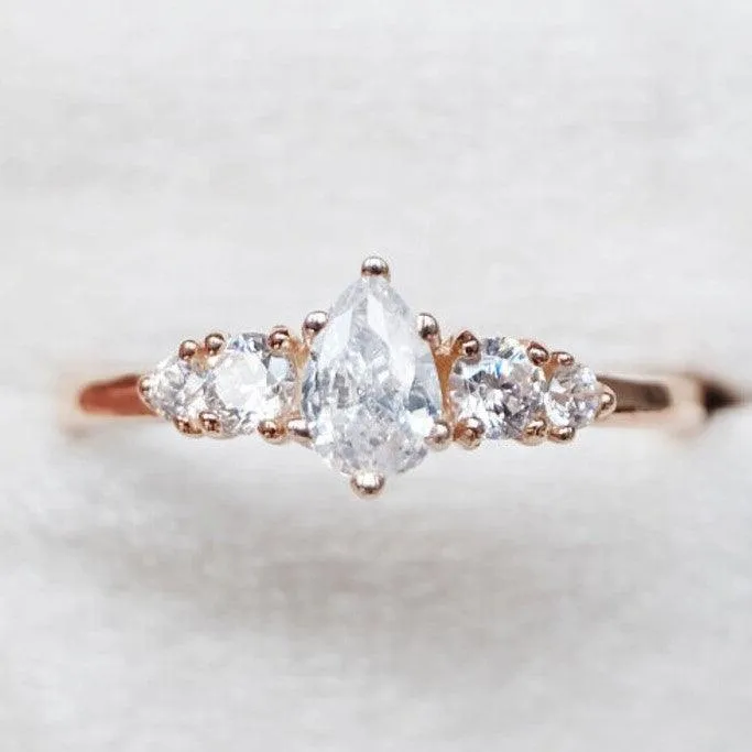 Moissanite Engagement Ring Kokoro