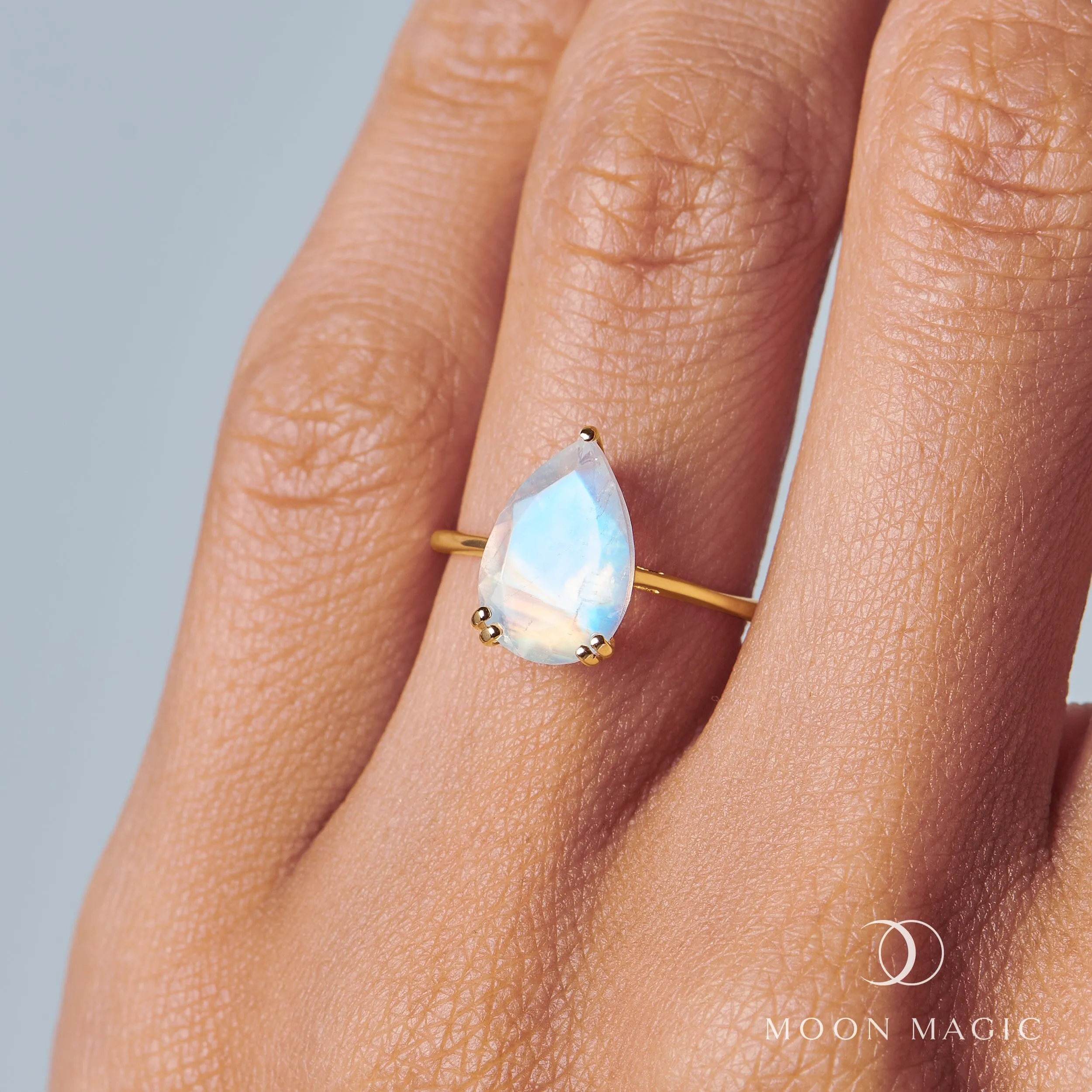 Moonstone Ring - Elegance