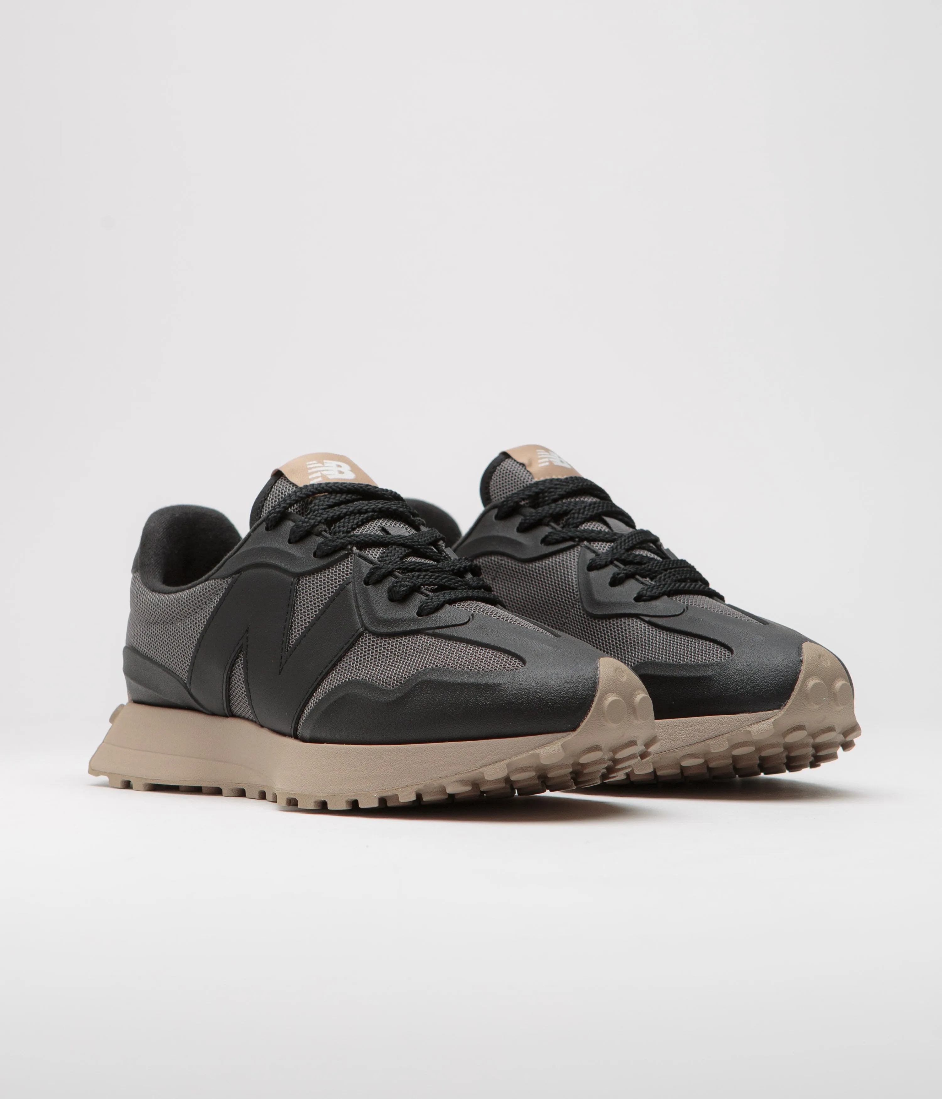 New Balance 327 Shoes - Black