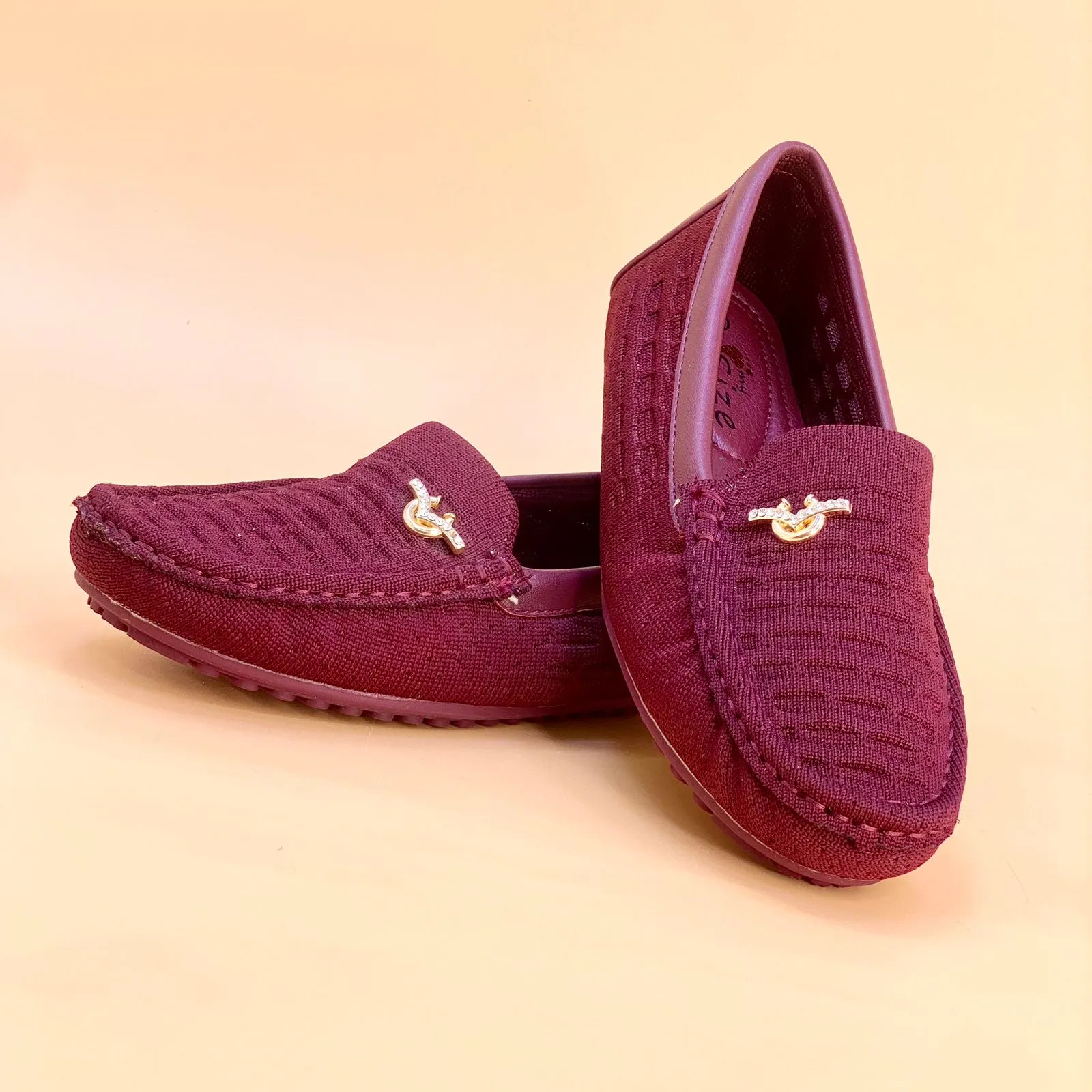 NEW ,  WOMEN FLAT SHOES W312