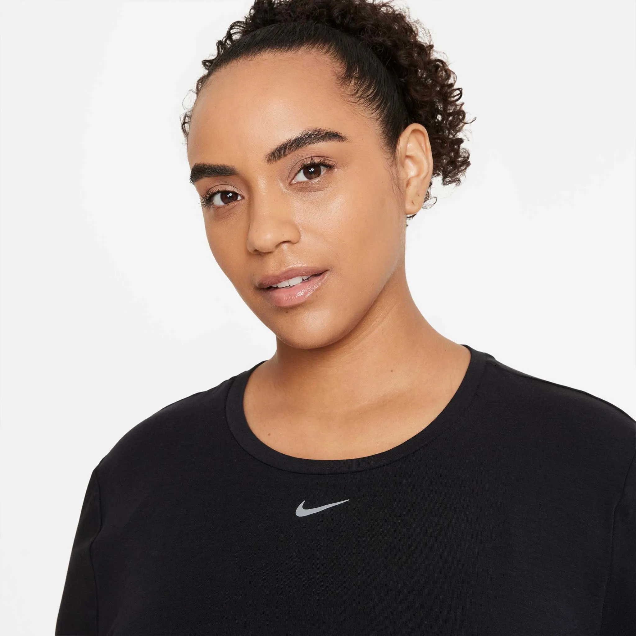 Nike | Women's Dri-FIT ONE Standard Fit Short-Sleeve Top (Plus Size)