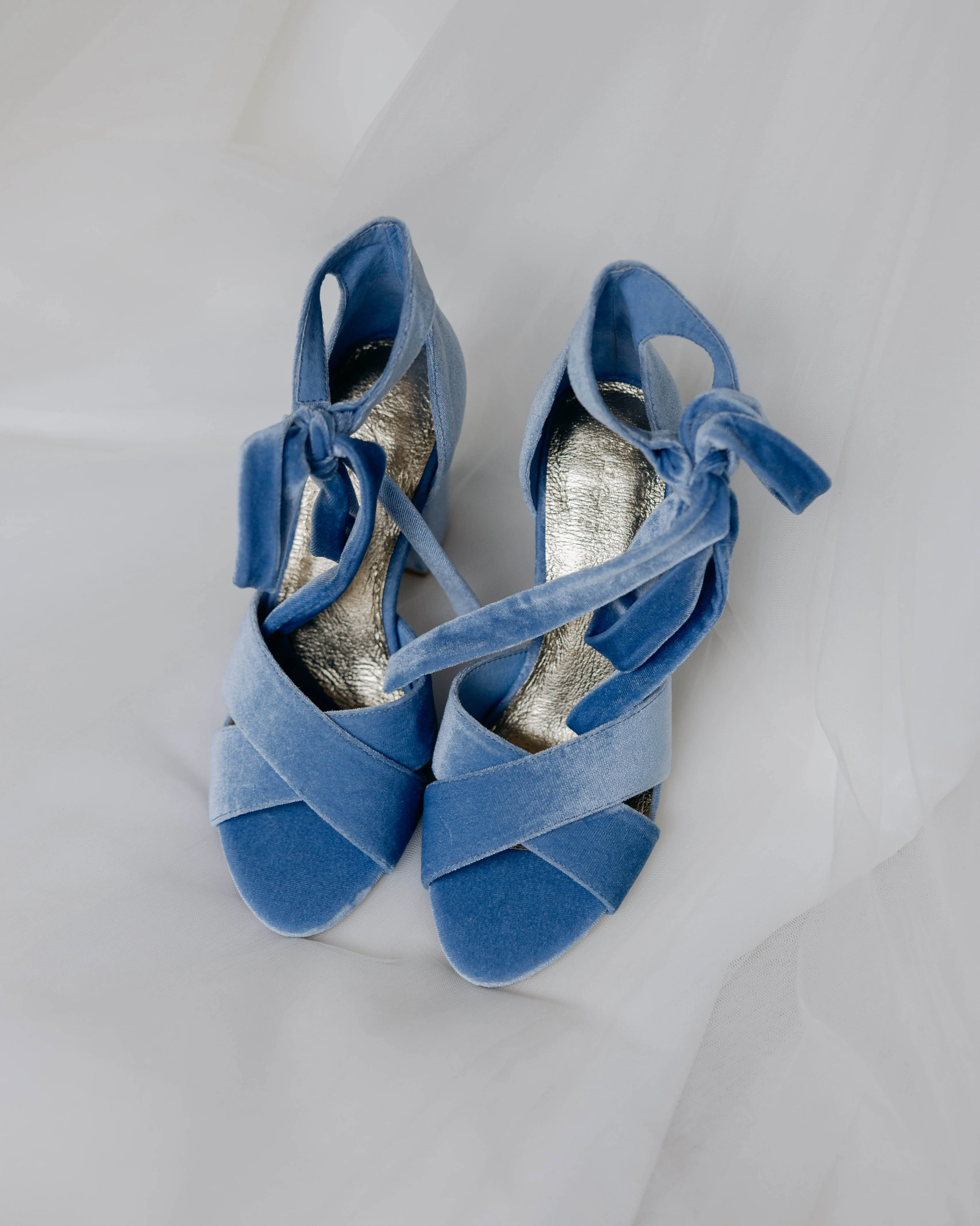 PASSION - BLUE BLOCK HEEL WEDDING SHOES WITH VELVET TIES