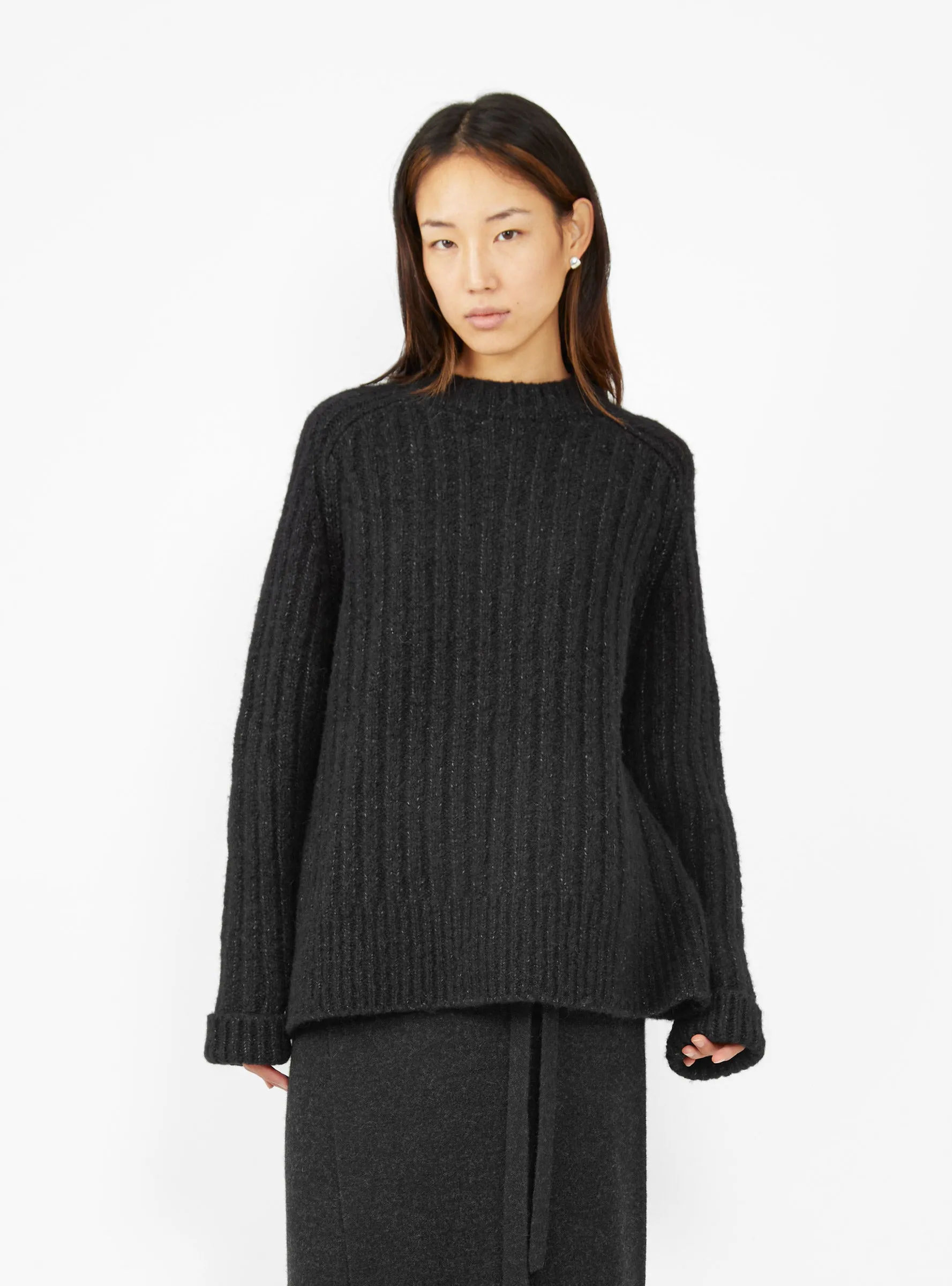 Rib Saddle Sweater Black