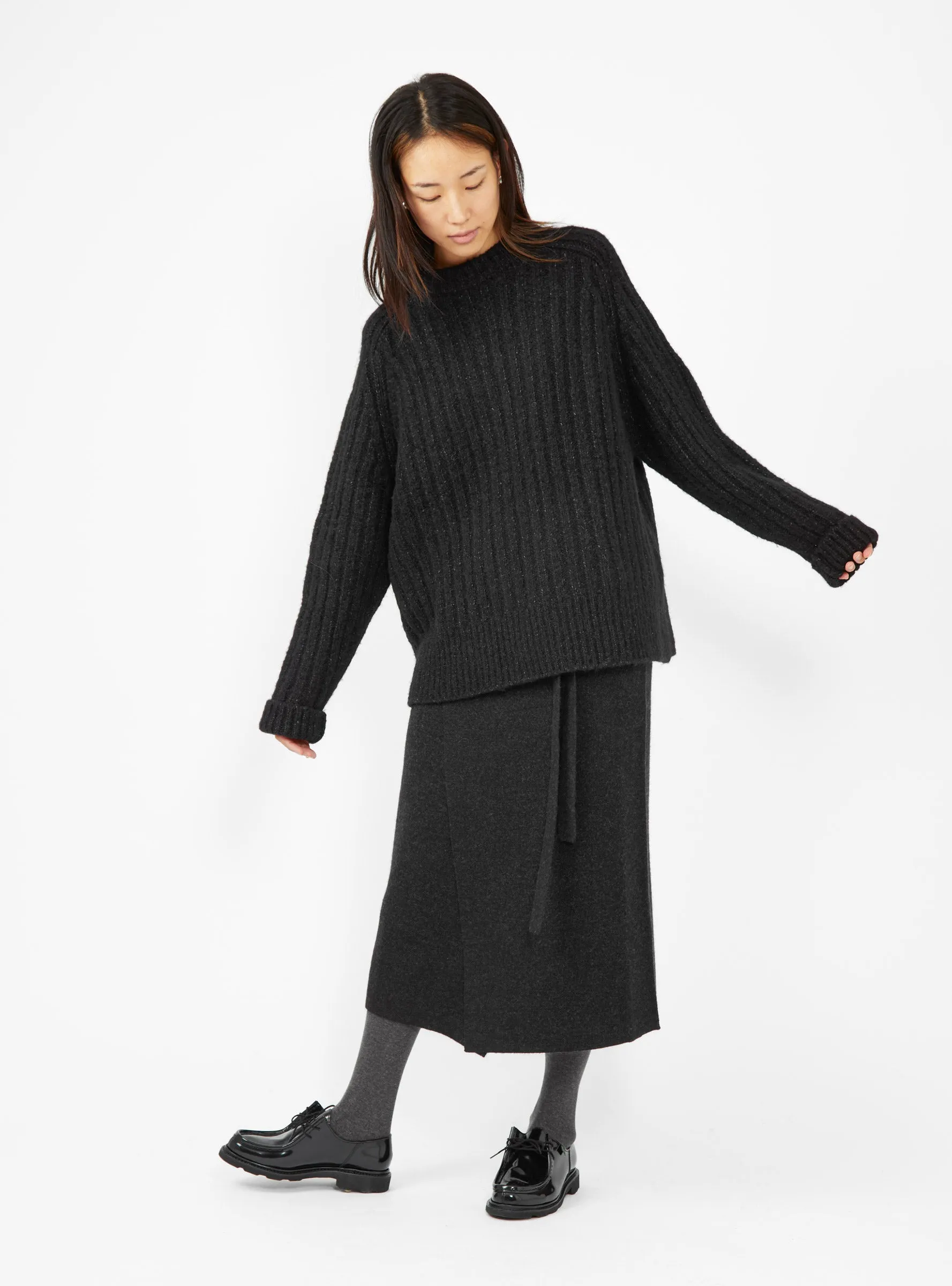 Rib Saddle Sweater Black