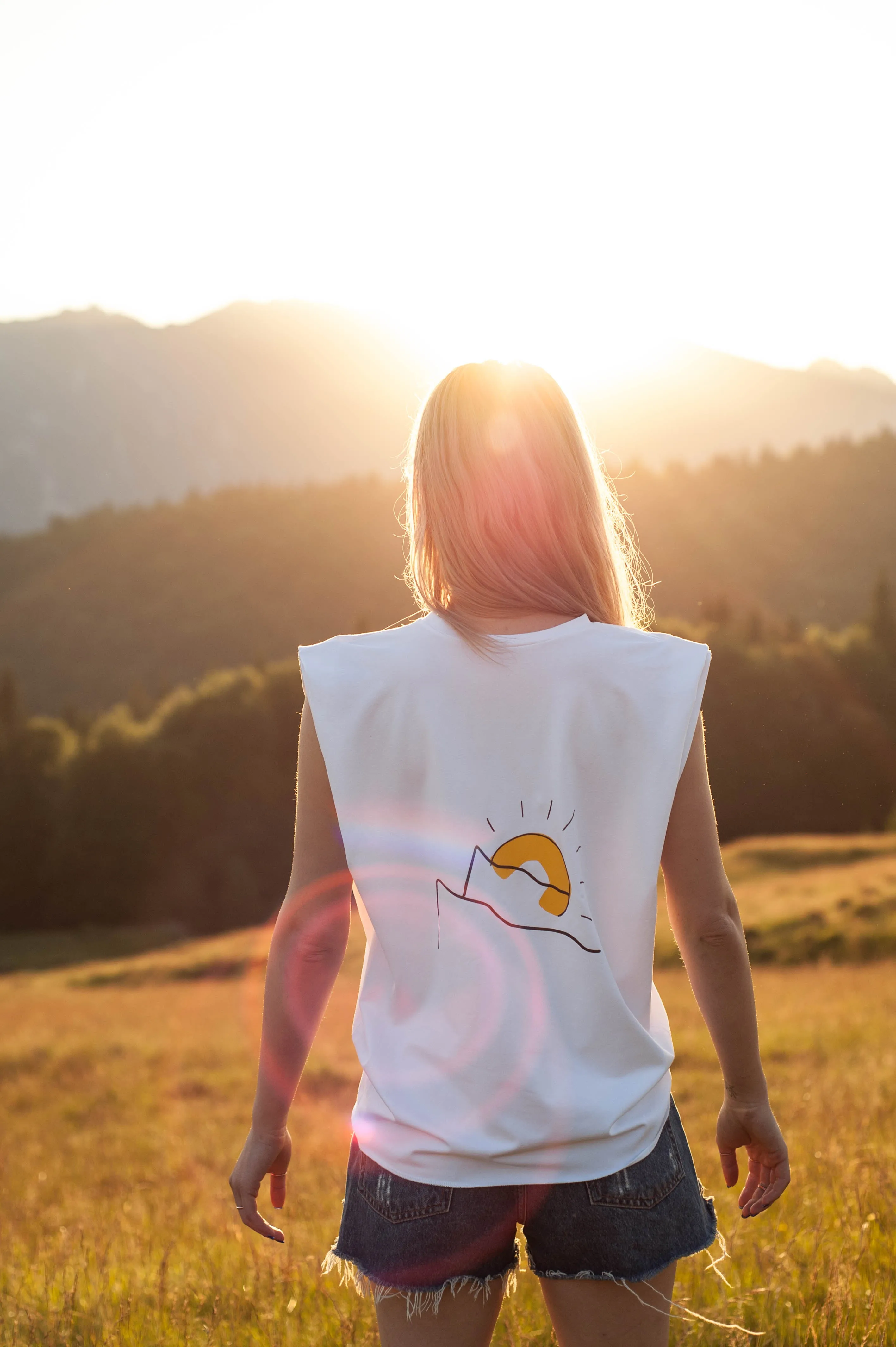 SUNSET Sleeveless T-shirt