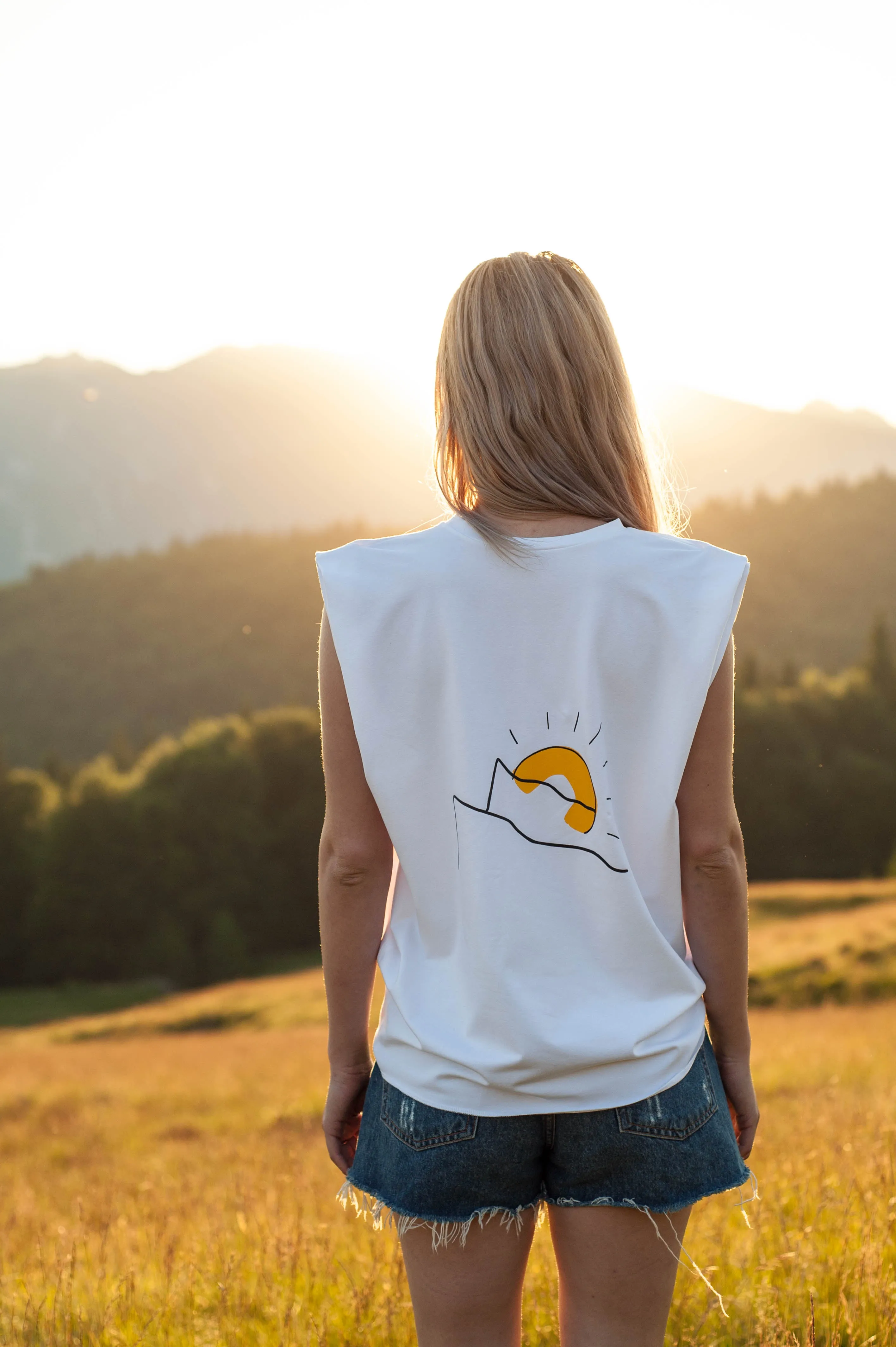 SUNSET Sleeveless T-shirt