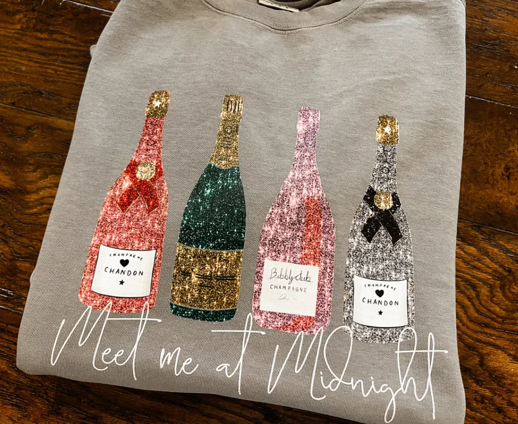 *Swiftie Collection Preorder* Meet Me At Midnight Sweatshirt