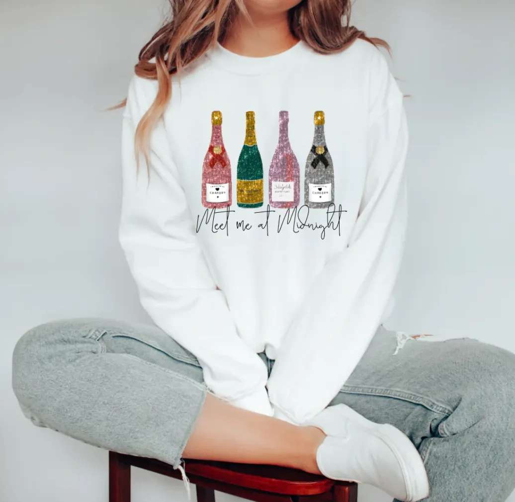 *Swiftie Collection Preorder* Meet Me At Midnight Sweatshirt