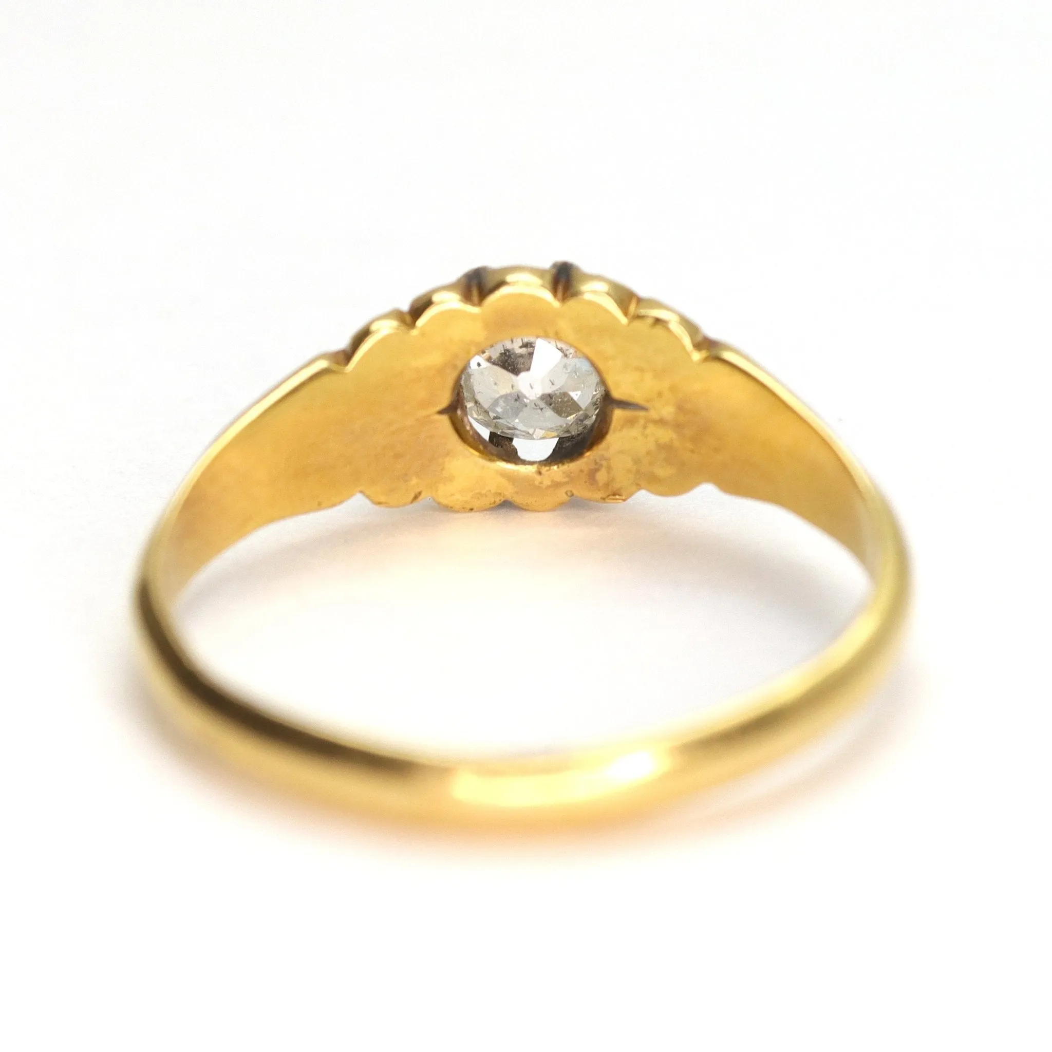 Victorian 18 Carat Gold Belcher Diamond Ring