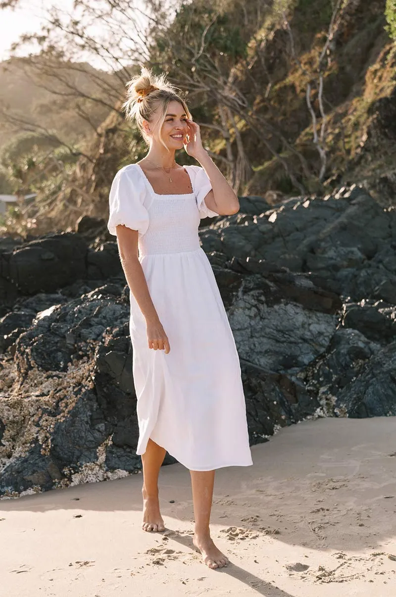 VOYAGE Midi Dress - white linen